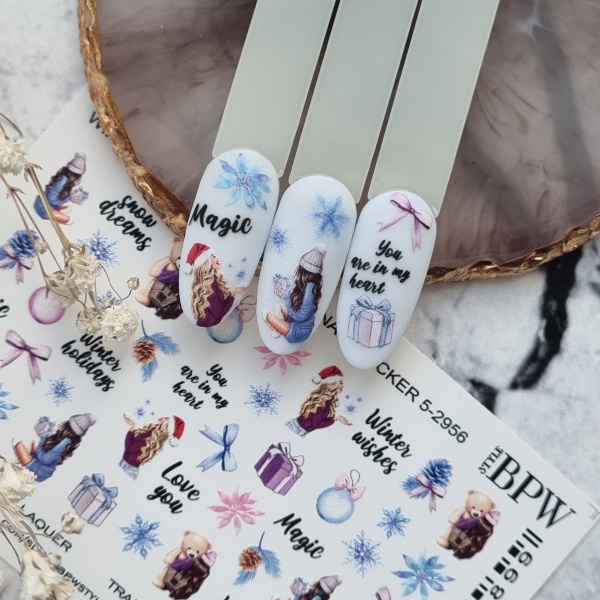 Слайдер-дизайн Snow dreams из каталога Цветные на любой фон в интернет-магазине BPW.style