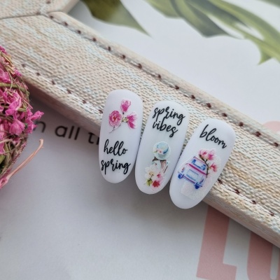 Слайдер-дизайн Spring mood из каталога Цветные на любой фон, в интернет-магазине BPW.style